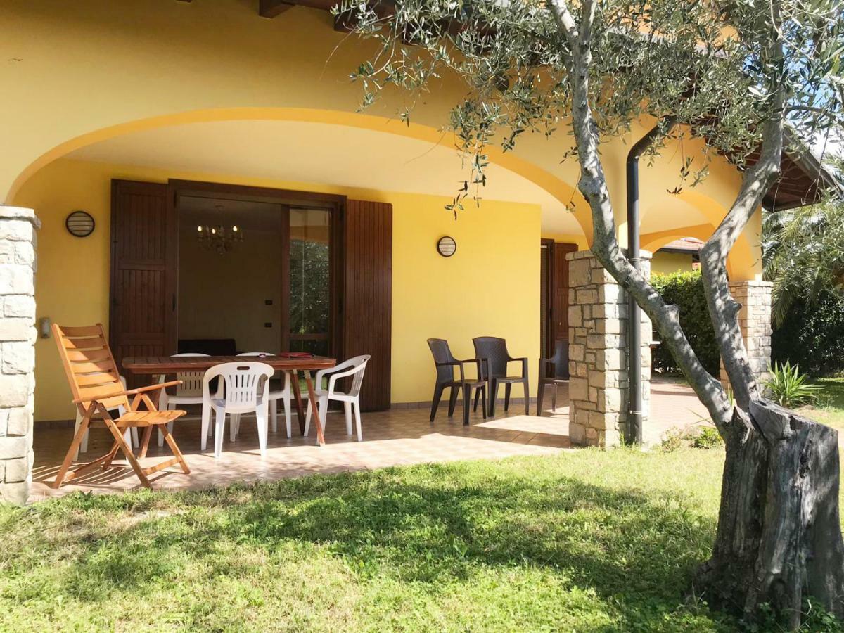 Villa The Sweet Rose With Pool Manerba del Garda Exterior foto